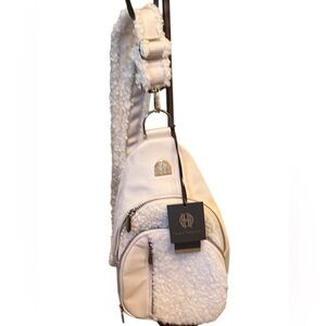 House of Harlow 1960 Cream Sherpa Winter Sling Backpack 4 Compartments NWT